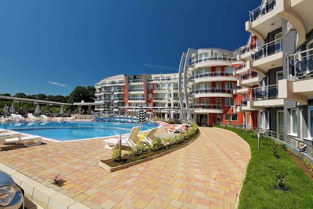 Emberli Aparthotel Lozenets ภายนอก รูปภาพ