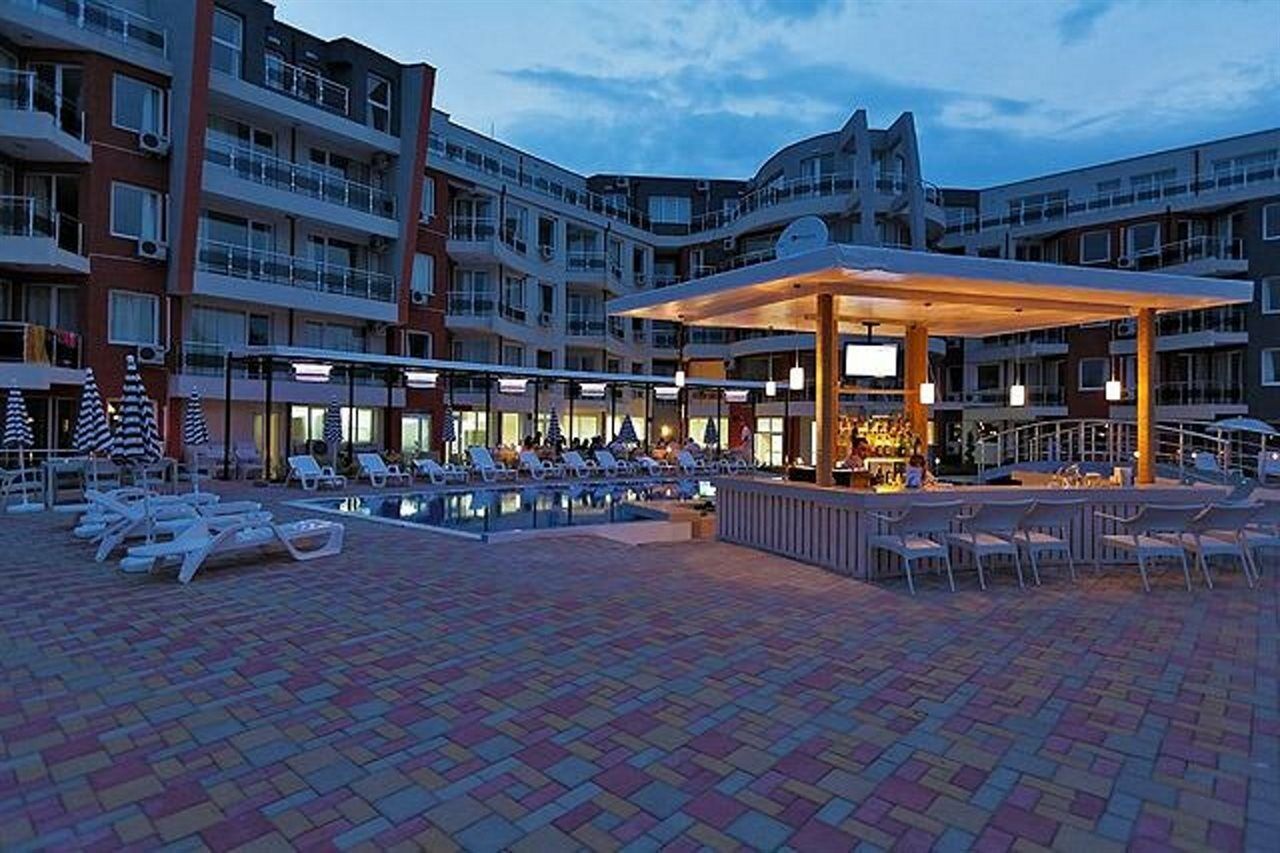 Emberli Aparthotel Lozenets ภายนอก รูปภาพ