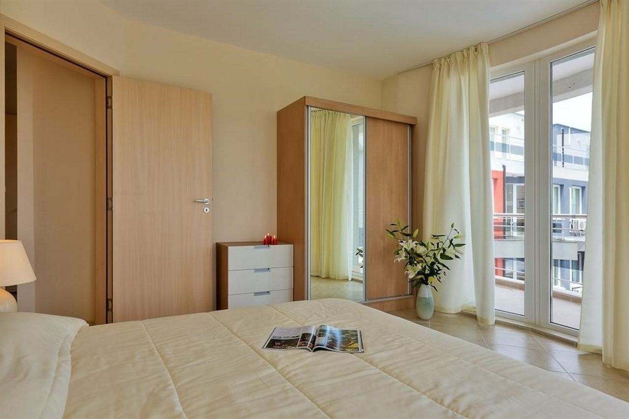 Emberli Aparthotel Lozenets ภายนอก รูปภาพ