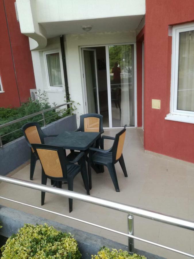 Emberli Aparthotel Lozenets ภายนอก รูปภาพ