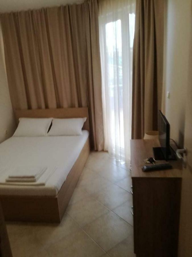 Emberli Aparthotel Lozenets ภายนอก รูปภาพ